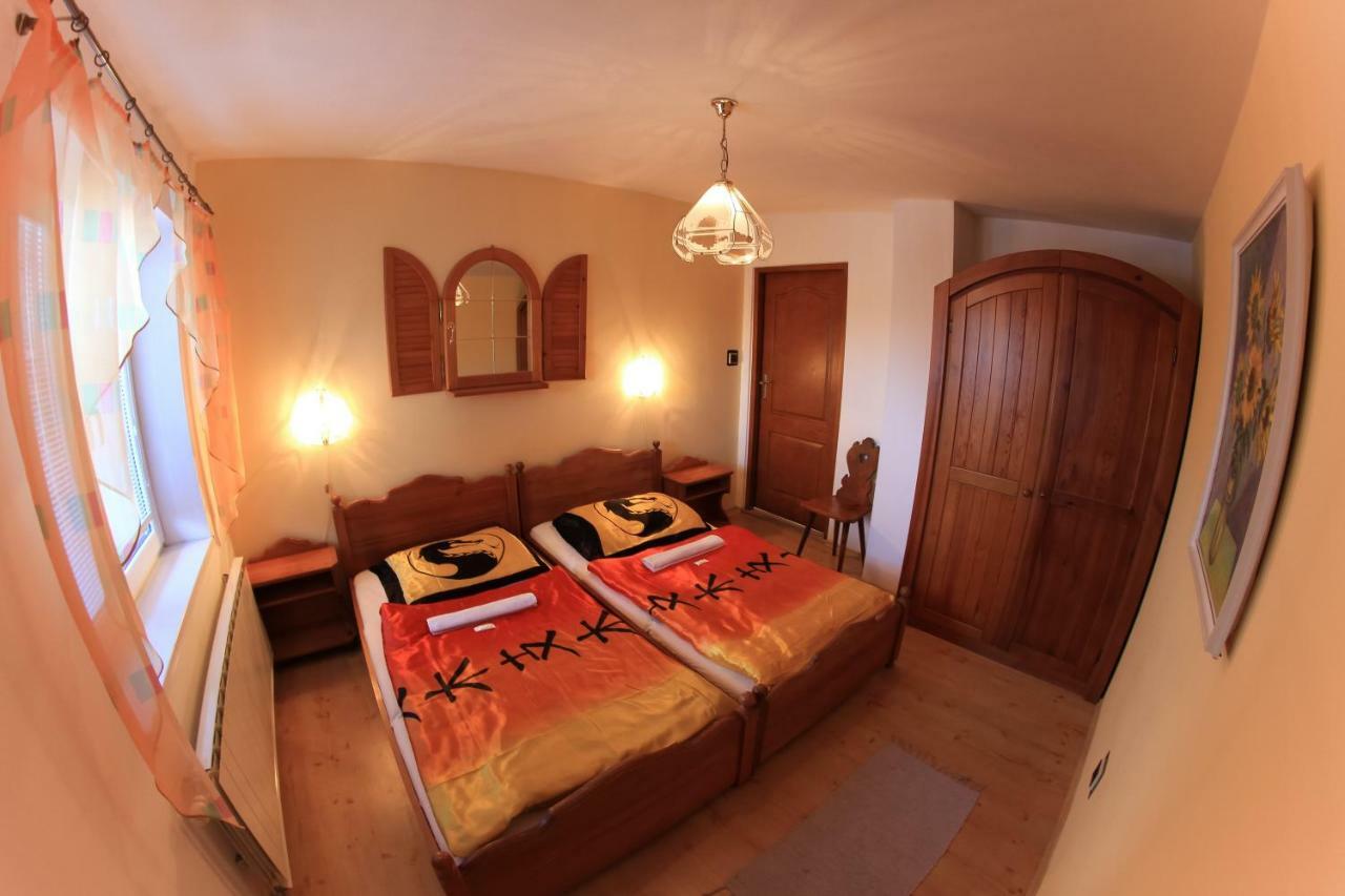 Apartmanovy Dom Cottage Liptovsky Jan Bagian luar foto