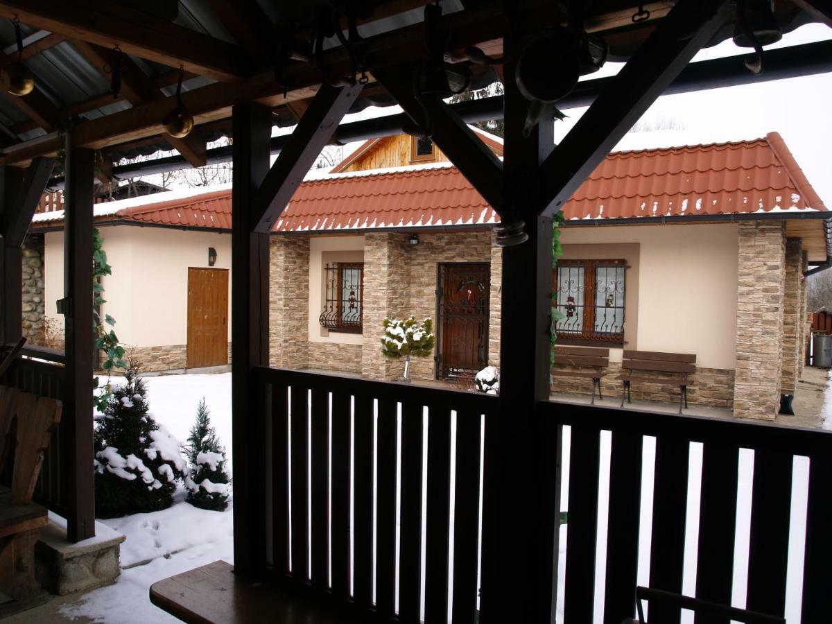 Apartmanovy Dom Cottage Liptovsky Jan Bagian luar foto